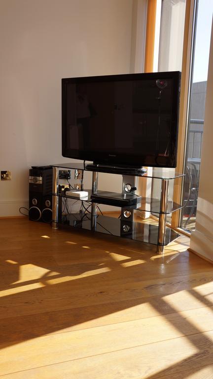 Apartment 306 By The Bridge Inverness Exterior photo